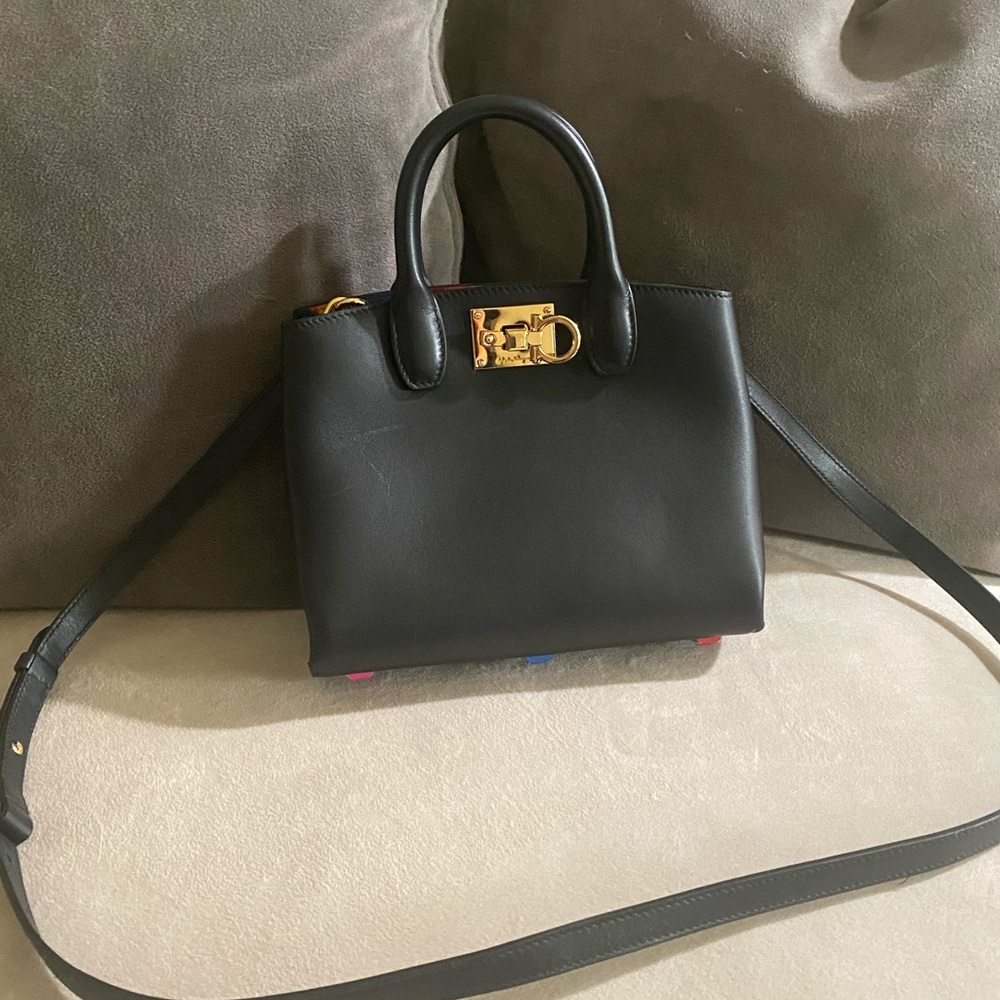 Salvatore ferragamo mini studio